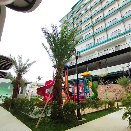 Hotel Gren Alia Tugu Tani-3